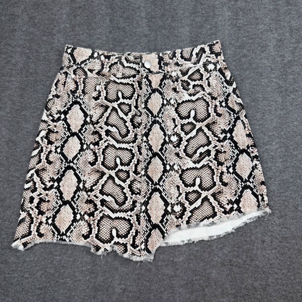 Zara TRF Snakeskin‎ Denim Shorts Womens Size S Tan Black Animal Print Raw Hem